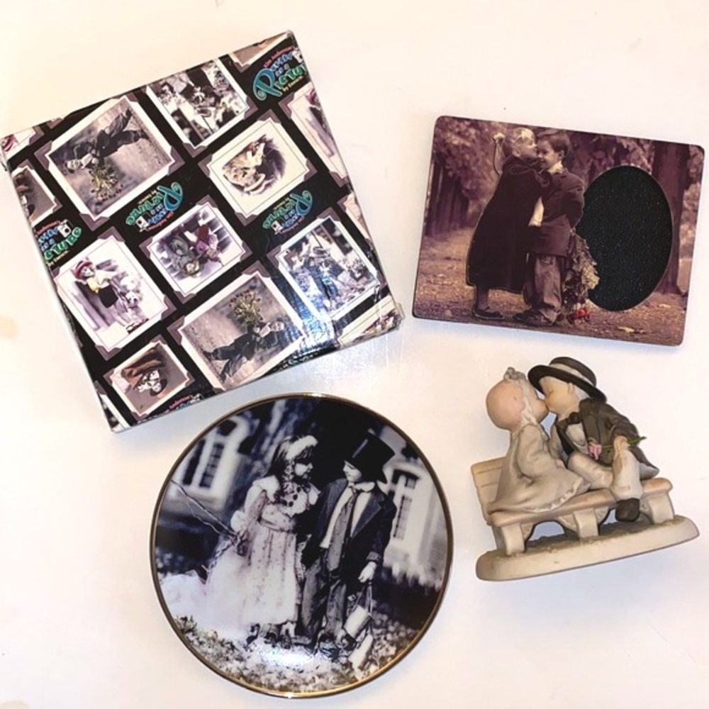 Kim Anderson Decor Set